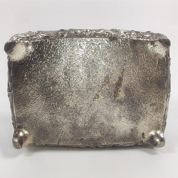 VTG Japanese Silver Trinket Jewelry Ring Box Footed Embossed Metal Lidded Lined - Picture 8 of 12